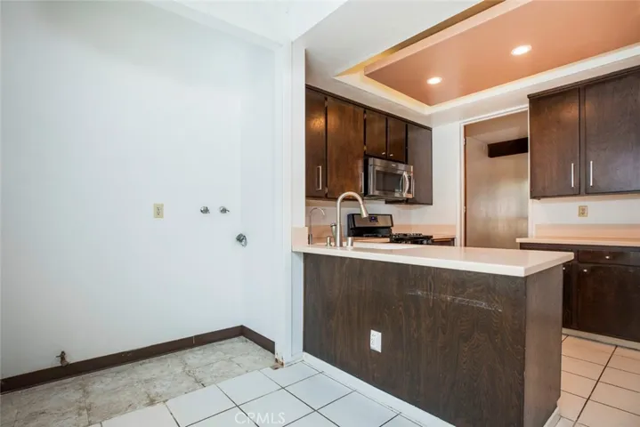1244 Valley View Rd. 120, Glendale, California 91202