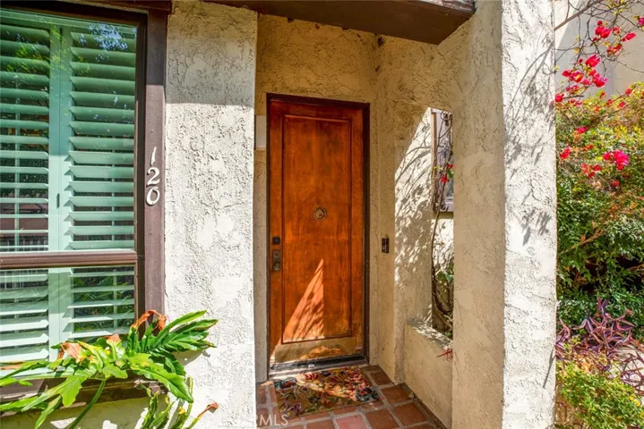 1244 Valley View Rd. 120, Glendale, California 91202