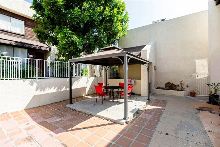 1244 Valley View Rd. 120, Glendale, California 91202