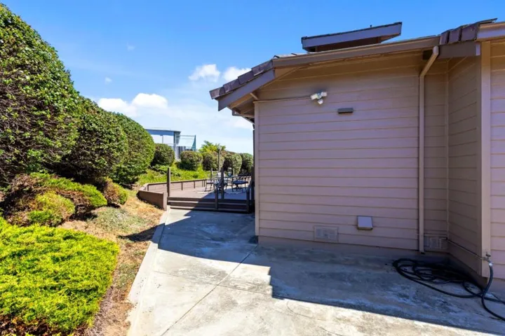 36 Treeside Court, South San Francisco, California 94080