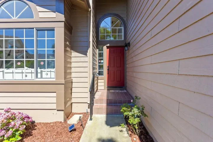 36 Treeside Court, South San Francisco, California 94080