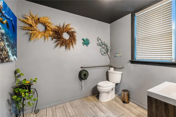 3642 W 139th Street, Hawthorne, California 90250