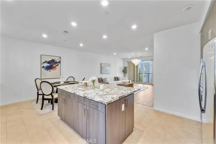 252 Harringay, Irvine, California 92618