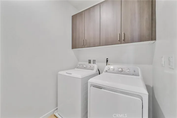252 Harringay, Irvine, California 92618