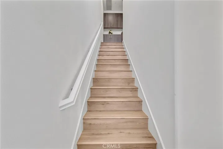 252 Harringay, Irvine, California 92618