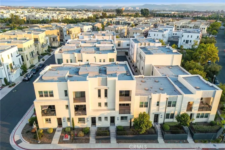 252 Harringay, Irvine, California 92618
