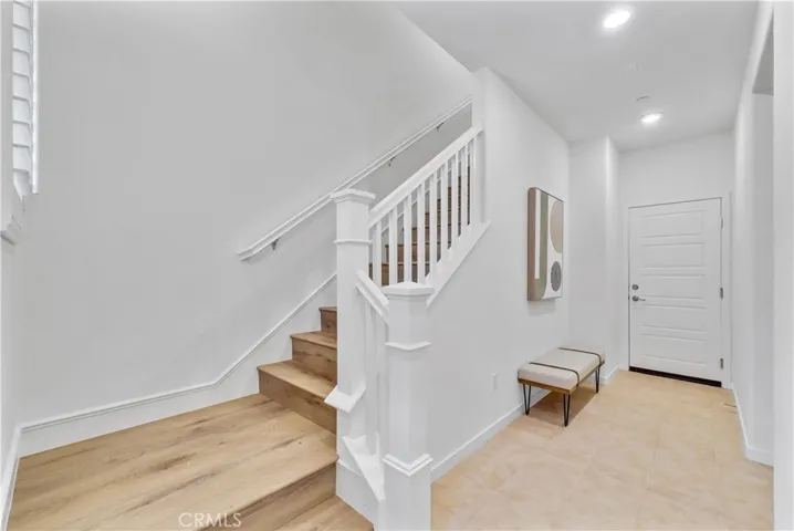252 Harringay, Irvine, California 92618