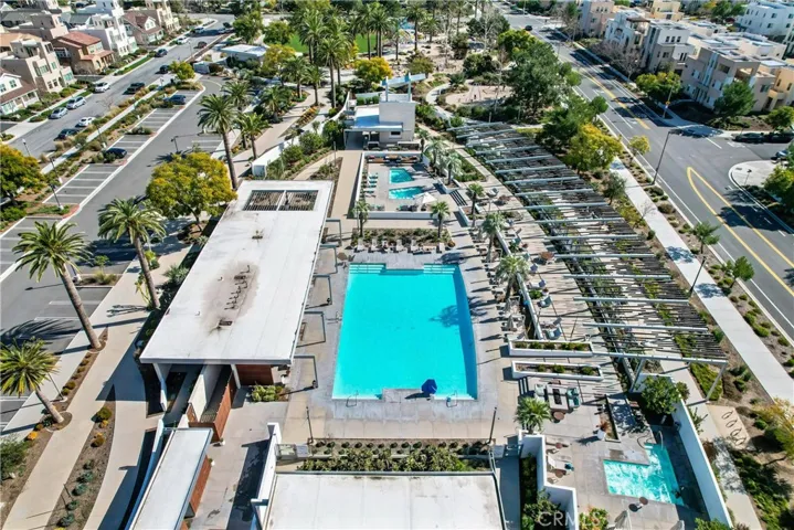 252 Harringay, Irvine, California 92618