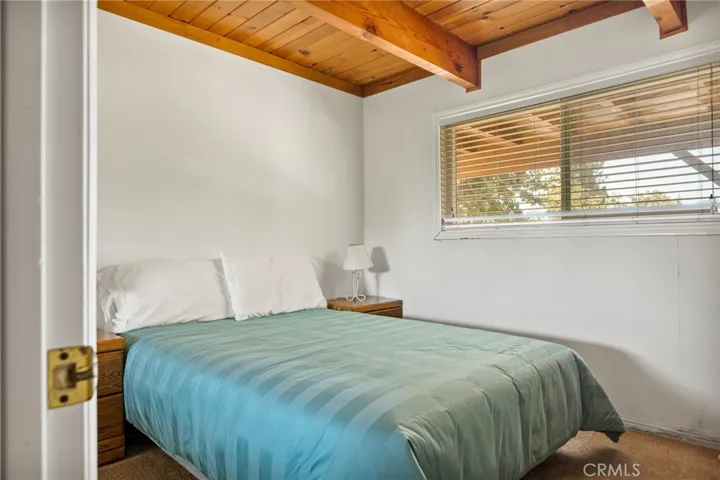 30730 Knoll View Drive, Running Springs, California 92382