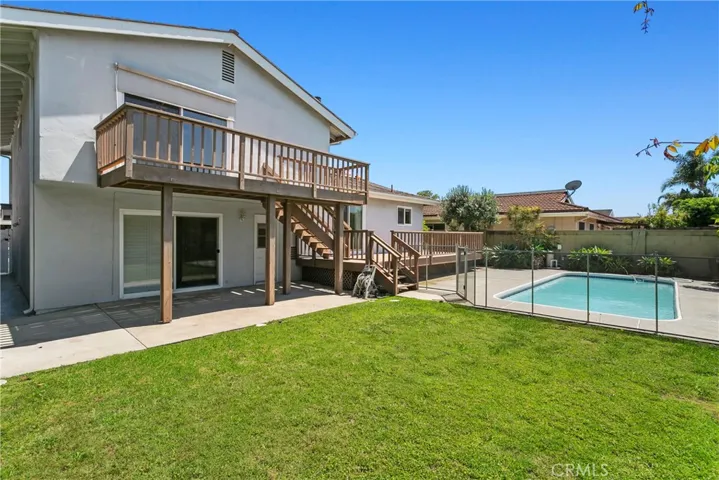 17351 Breda Lane, Huntington Beach, California 92649