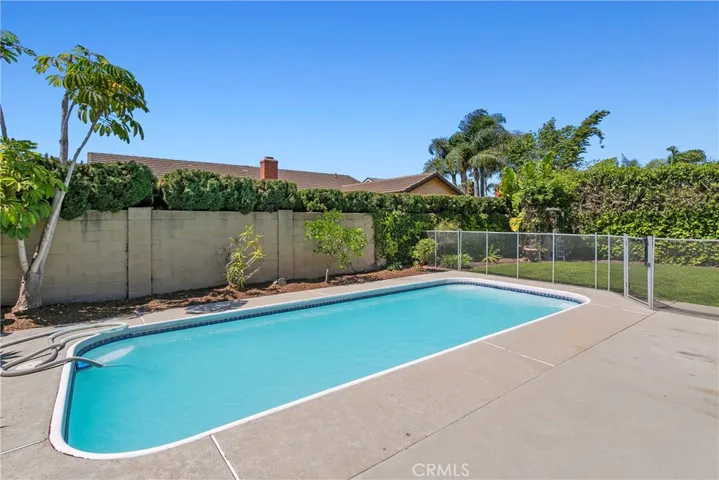 17351 Breda Lane, Huntington Beach, California 92649