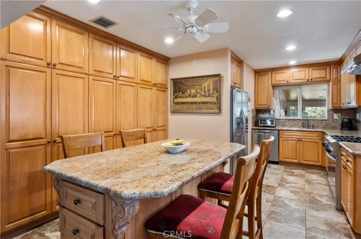 1971 Caddington Drive, Rancho Palos Verdes, California 90275