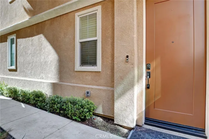 11243 N Alta Avenue, Mission Hills (san Fernando), California 91345