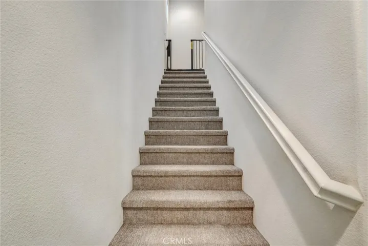11243 N Alta Avenue, Mission Hills (san Fernando), California 91345