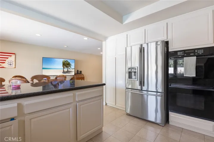 2030 Leeward Lane, Newport Beach, California 92660