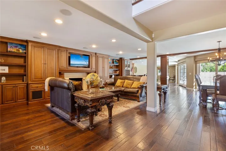 2030 Leeward Lane, Newport Beach, California 92660