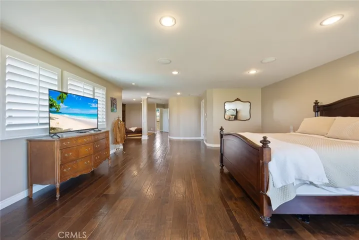 2030 Leeward Lane, Newport Beach, California 92660