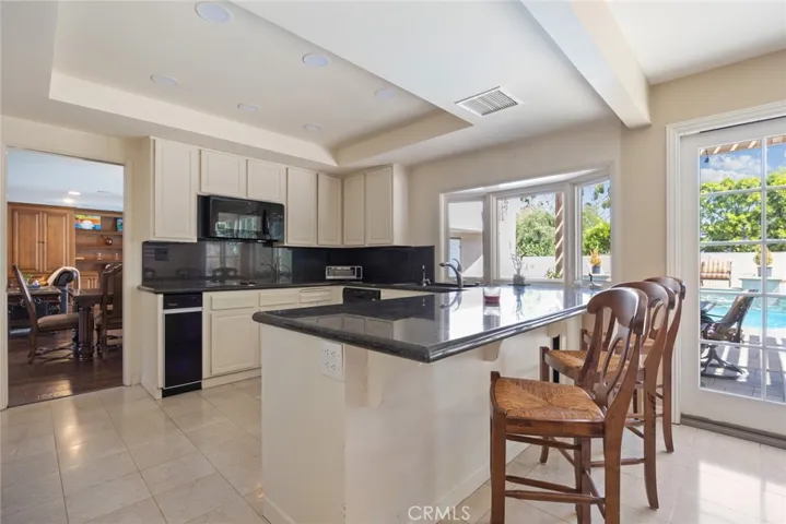 2030 Leeward Lane, Newport Beach, California 92660