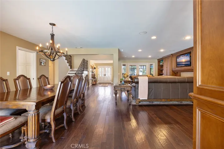 2030 Leeward Lane, Newport Beach, California 92660