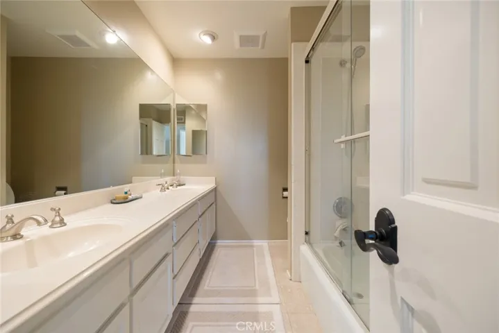 2030 Leeward Lane, Newport Beach, California 92660