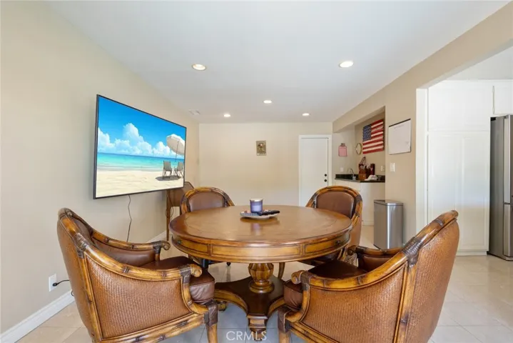 2030 Leeward Lane, Newport Beach, California 92660