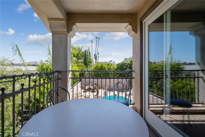 2030 Leeward Lane, Newport Beach, California 92660