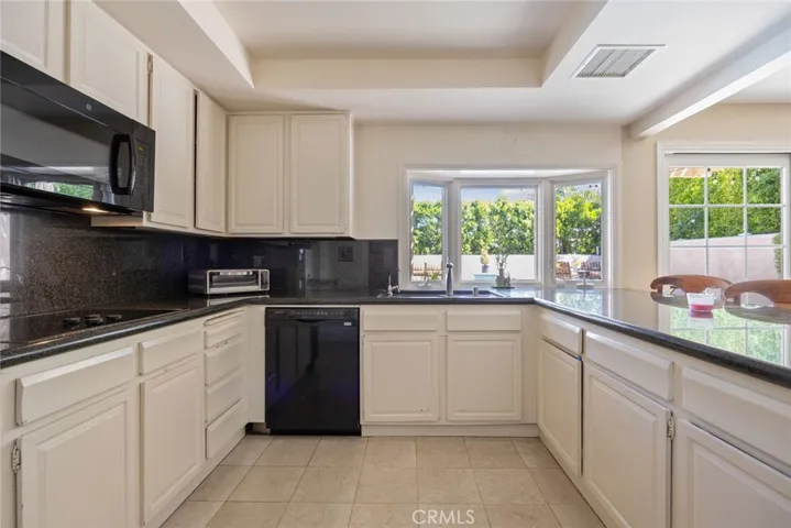 2030 Leeward Lane, Newport Beach, California 92660