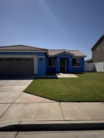 905 G Anaya, Calexico, California 92231