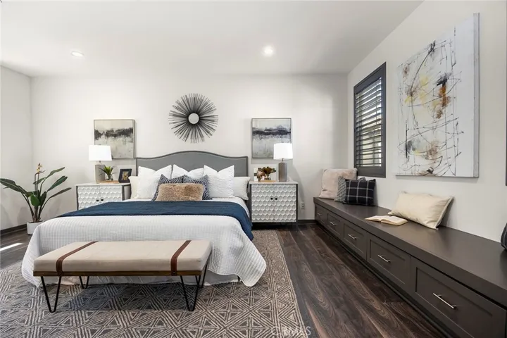 260 Finch, Lake Forest, California 92630