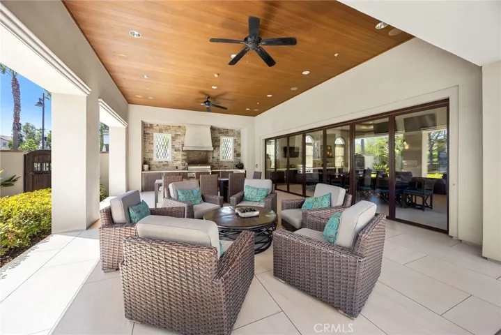 260 Finch, Lake Forest, California 92630