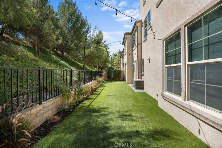 260 Finch, Lake Forest, California 92630