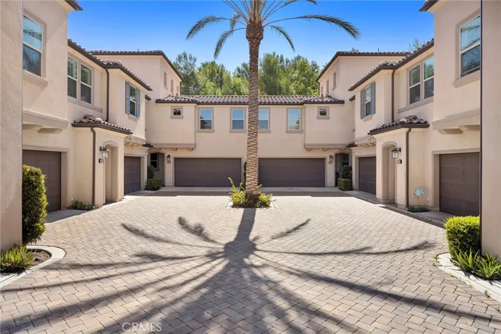 260 Finch, Lake Forest, California 92630