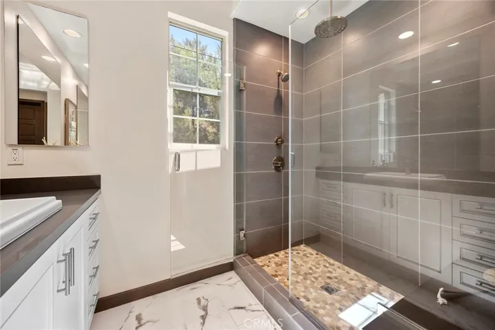 260 Finch, Lake Forest, California 92630