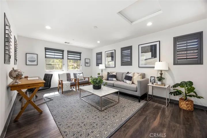 260 Finch, Lake Forest, California 92630
