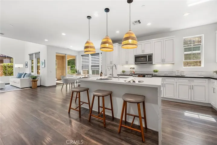 260 Finch, Lake Forest, California 92630