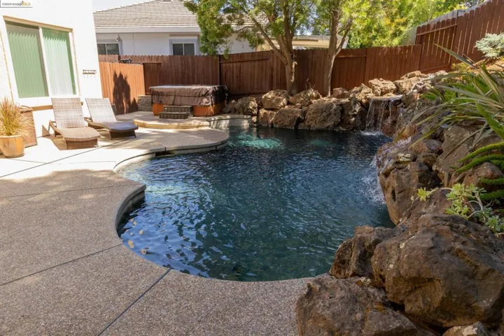 980 Palmer Cir, Folsom, California 95630