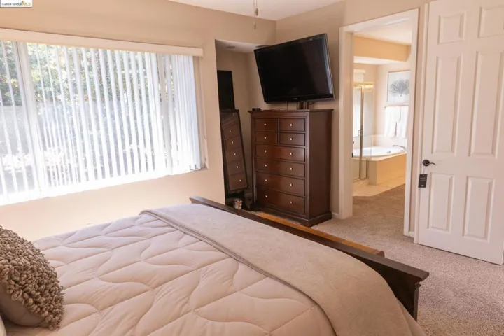 980 Palmer Cir, Folsom, California 95630