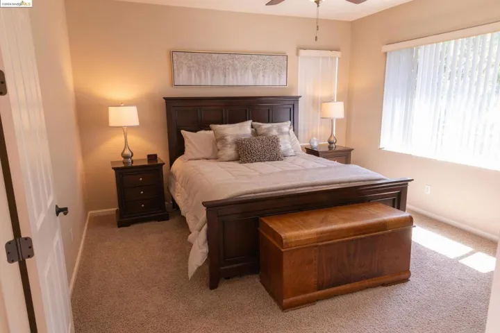 980 Palmer Cir, Folsom, California 95630