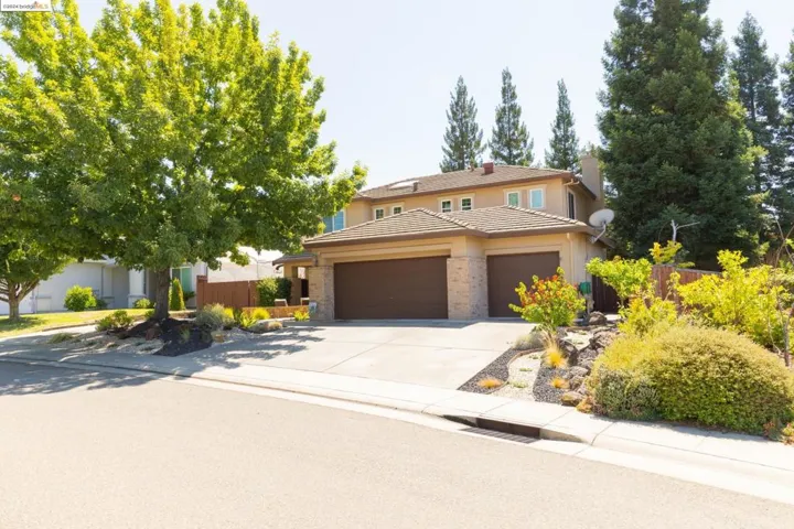 980 Palmer Cir, Folsom, California 95630