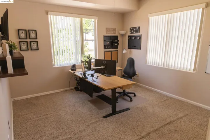 980 Palmer Cir, Folsom, California 95630