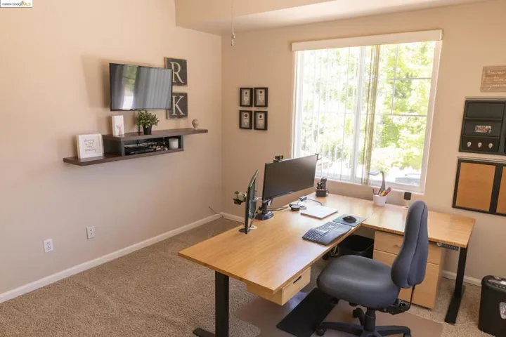 980 Palmer Cir, Folsom, California 95630