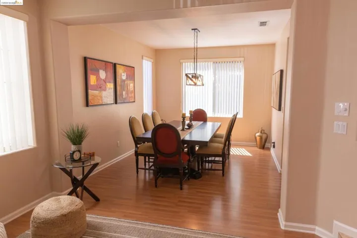 980 Palmer Cir, Folsom, California 95630