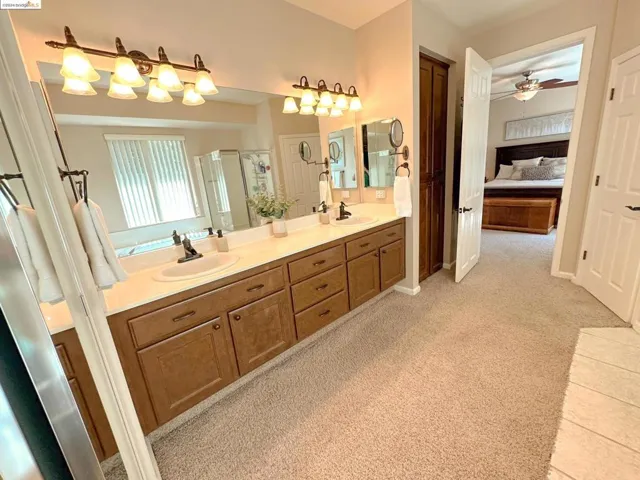 980 Palmer Cir, Folsom, California 95630