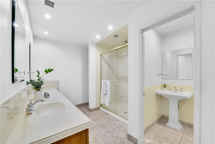 Master retreat 2 bathroom with extra sink and privacy toilet