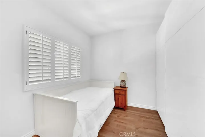 2243 Martin 110, Irvine, California 92612