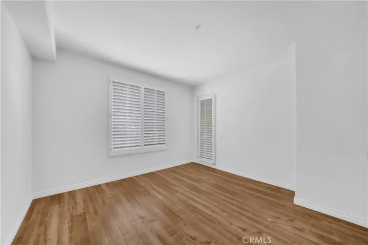 2243 Martin 110, Irvine, California 92612