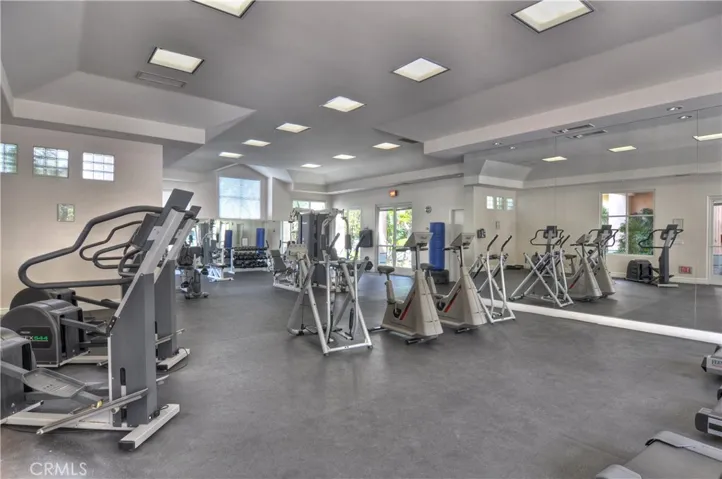 2243 Martin 110, Irvine, California 92612