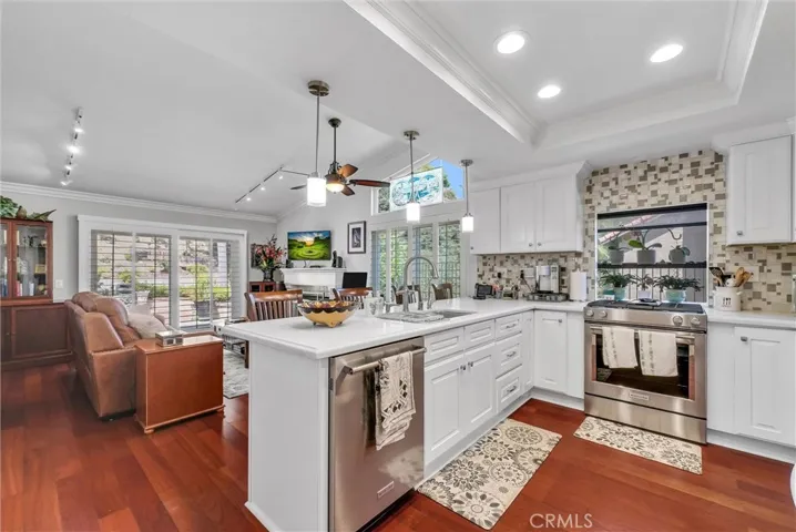 5354 E Big Sky Lane, Anaheim Hills, California 92807