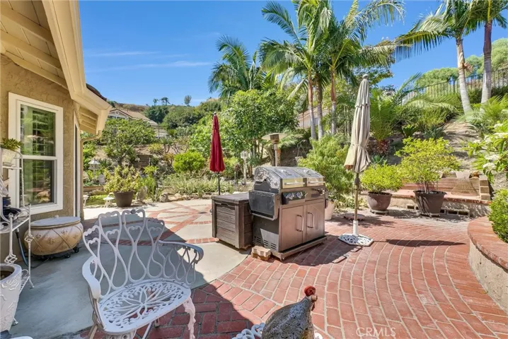 5354 E Big Sky Lane, Anaheim Hills, California 92807