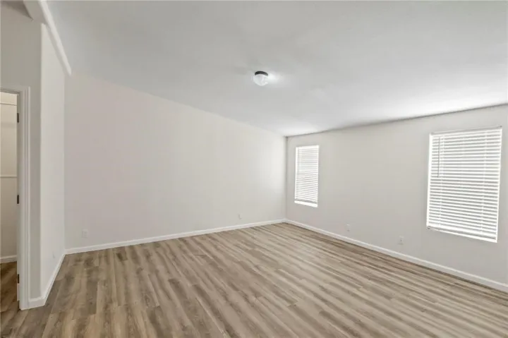 33245 9th St, Winchester, California 92596